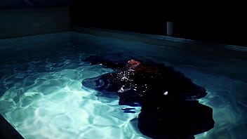 Gothic underwater shooting in swimmimg pool arya grander