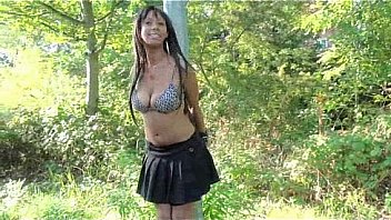 Ebony Babe Candy Nude In Public thumbnail