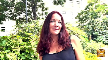 Luciolle somptueuse milf se fait divinement démonter