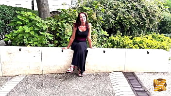 Luciolle somptueuse milf se fait divinement démonter