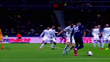 Neymar humilhando ao som de bebida rosa