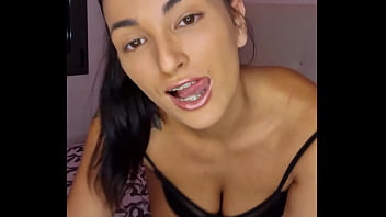 I masturbate in front of the neighbor until i cum claudia bavel