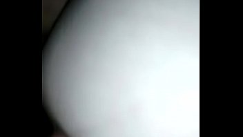 Minha noiva bem putinha com o plug anal gozando