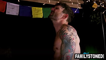 Bunny madison and krystal palmer seduce the guys