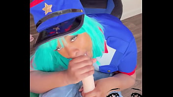 Hot cop slurps you up and squirts on you