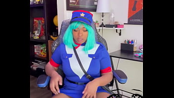 Hot cop slurps you up and squirts on you