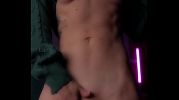 My body’s a playground want to play