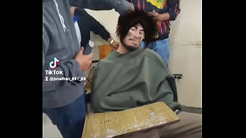 Chiquito calenturiento se prende con un toque Chiquito calenturiento se prende con un toque