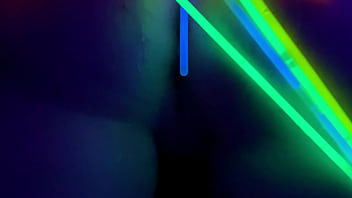 I red my stepsister for a party where her pussy was filled with cum