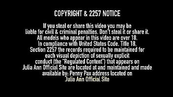 Blonde milf julia ann sucking a hard dick so deep