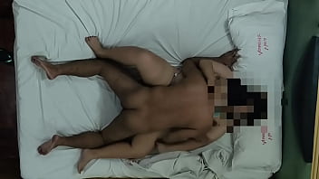 Curvy asian pinay got creampied