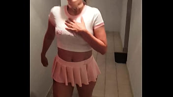 Ne Vous Cachez Pas Dans Les Couloirs Professeur Venez Plutôt M'aider Pour Mon thumbnail