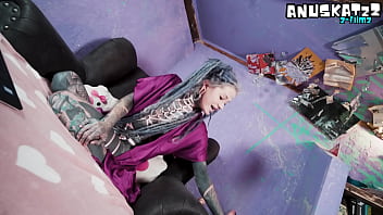 Tattoo model livestream with anal masturbation