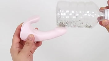 指まん専用サックで、自らの指が小型バイブに変身！