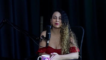 Começou pra deixar de ser clt não faz hard é hétero mas grava com mulheres e é acompanhante charllottye sheer red