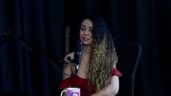 Começou pra deixar de ser clt não faz hard é hétero mas grava com mulheres e é acompanhante charllottye sheer red