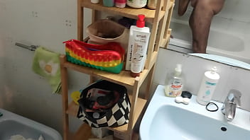 Shower blowjob – cum in mouth swallow