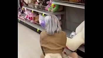 Quien Es Ella thumbnail