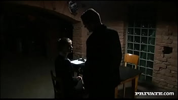 Lucy lee gives an ass to mouth blowjob plus a handjob for a facial