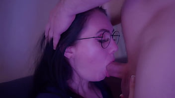 Lecherous wife gives blowjob her guy's