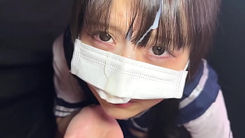 口に出されると思ってたら顔射されて精子まみれになった