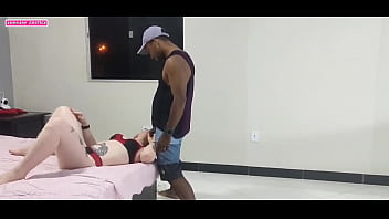 Falou q era so uma seção fotografica mas ele queria algo a mais