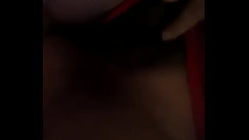 Se masturba para mí x q su marido lo tiene pequeño