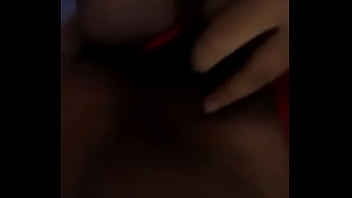 Se masturba para mí x q su marido lo tiene pequeño