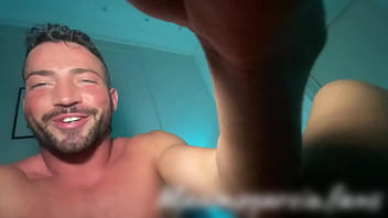 Hot fan wanted to feel a pornstar dick deep in her
