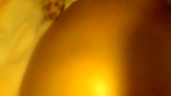 Side bitch queen bee