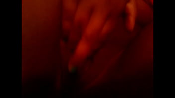 She got dat wet wet now she a super leack