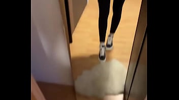 Sunday #feet #feetworld #fetisch girl creator #socks #soles #vans #whitesocks