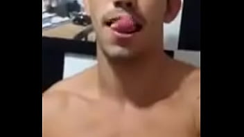 Diego Mineiro Mostrando Seu Dote thumbnail