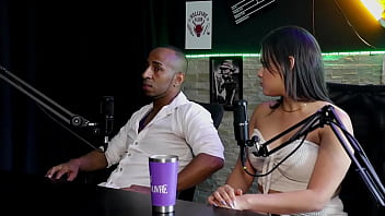 Veja a entrevista safada e cheia de putaria com a maria bittencourt e negro top oficial com thaisa redvelvet e tifany rocha no porn cast brazil parte 5 watch sheer red