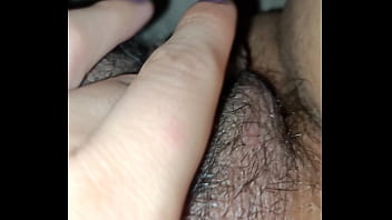 Miren como se moja mi vagina
