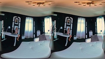 Ddfnetwork vr hot secretary loren minaldi rides cock in vr