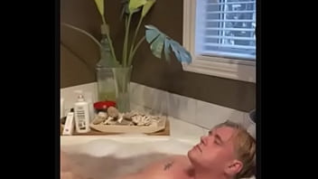 Mon Propre Sperme Est La Meilleure Proteine thumbnail