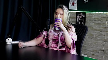 Tinha medo do que iam pensar sempre gostou de gravar o namorado tomou fama de corno raphaela savanah sheer red halloween