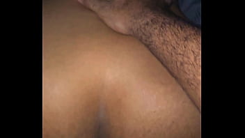 As ondas do meu rabo vibrando em câmera ultra lenta