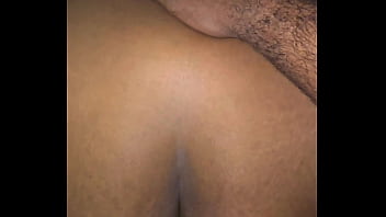 As ondas do meu rabo vibrando em câmera ultra lenta