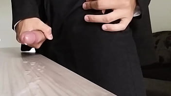 Punheta Solo Gay thumbnail