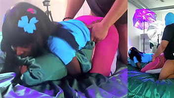 Split screen tiny bopper split open