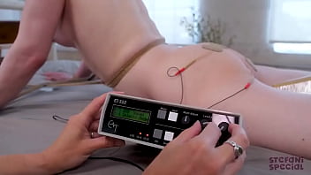 ️elisegraves wants to see me work it just for her until i give out yes ma'am