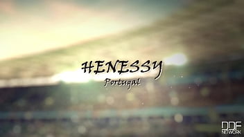 Henessy's got the moves