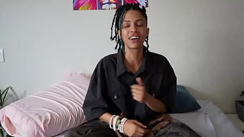 Foi gravar um clipe e sentou gostoso para o assistente de gravação #cum #creator #creatorcontent #brazilliangirlsluao