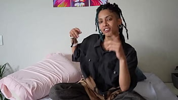 Foi gravar um clipe e sentou gostoso para o assistente de gravação #cum #creator #creatorcontent #brazilliangirlsluao