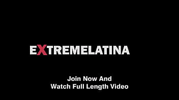 New fisting milf has a huge rosebutt