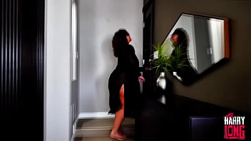 Sexy big booty gilf gets stuffed with bbc