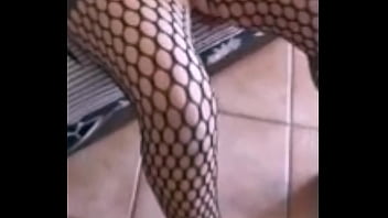 Sentite come gode mentre si masturba