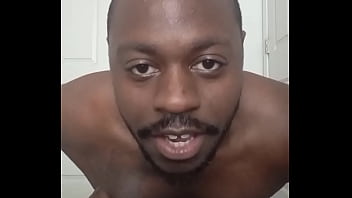 Looking for more ways to make myself look like an aesthetic to appreciate another aesthetic for free while gay